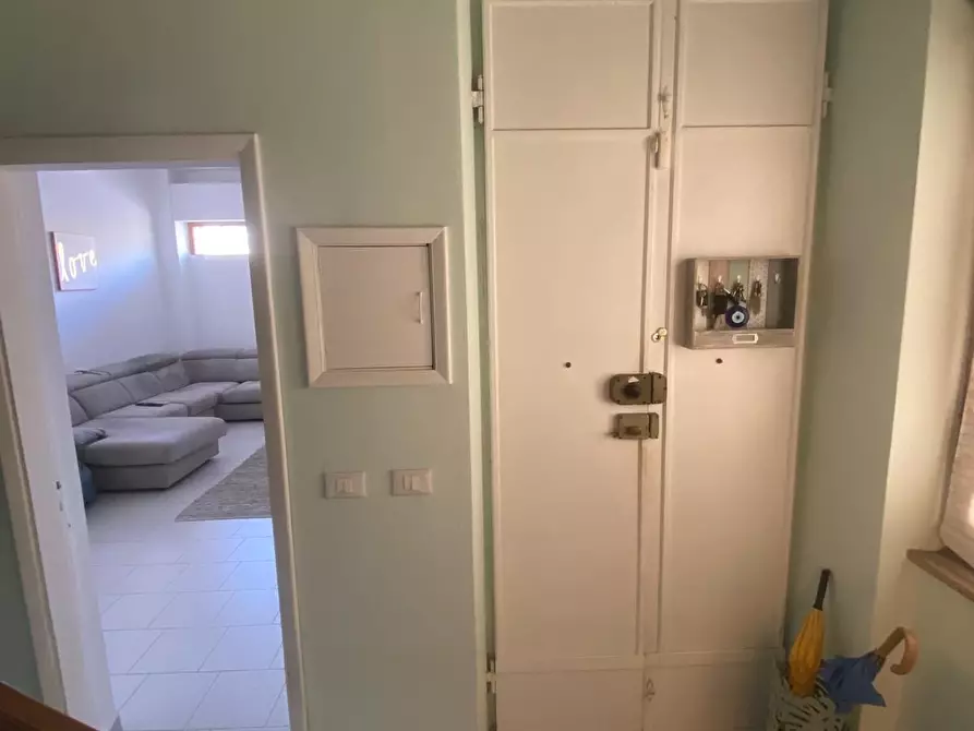 Immagine 34 di Casa semindipendente in vendita  in Via Tavolara 19 a Castelnuovo Magra