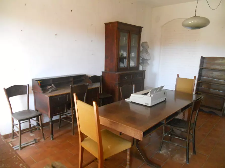 Immagine 40 di Rustico / casale in vendita  a Castelnuovo Magra