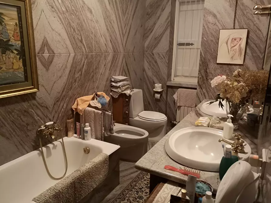 Immagine 27 di Villa in vendita  in Via Montecchio 70 a Castelnuovo Magra