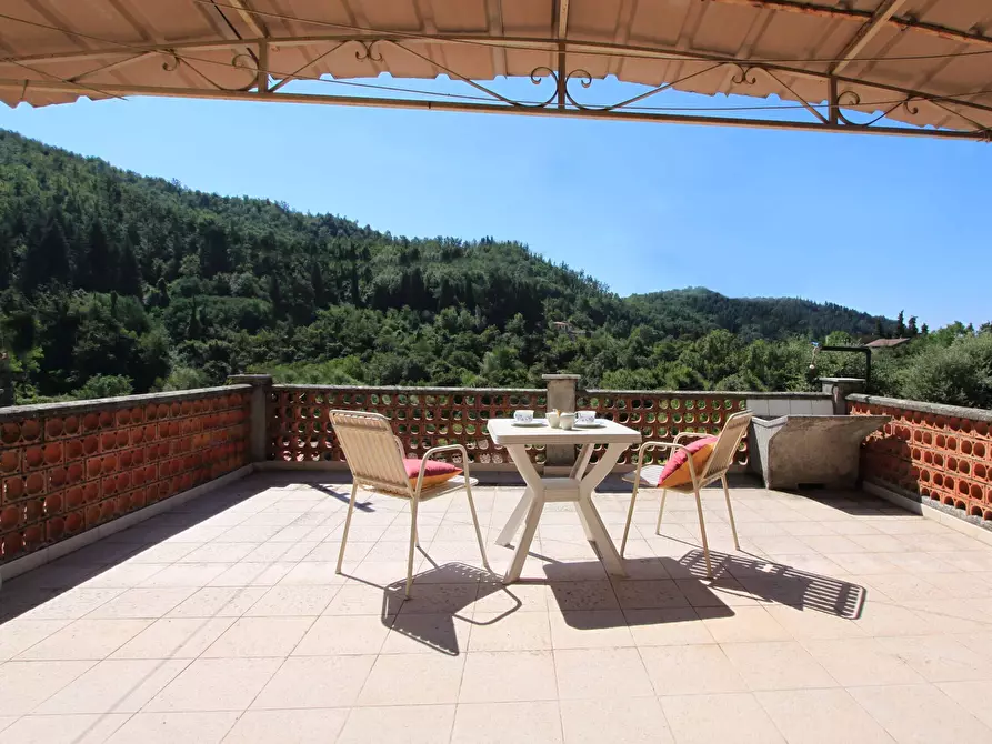 Immagine 1 di Terratetto in vendita  in Piazza Vegliante Torri 2 a Licciana Nardi