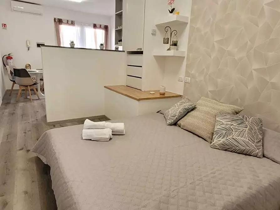 Immagine 10 di Appartamento in vendita  in Via Persio a Ameglia