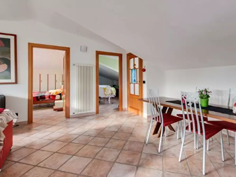 Immagine 22 di Villa in vendita  in Via Privata Villa Ceci 21 a Carrara