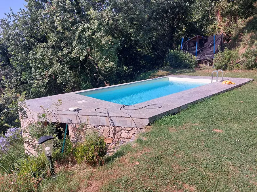 Immagine 18 di Villa in vendita  in Via Alla Fortezza a Sarzana