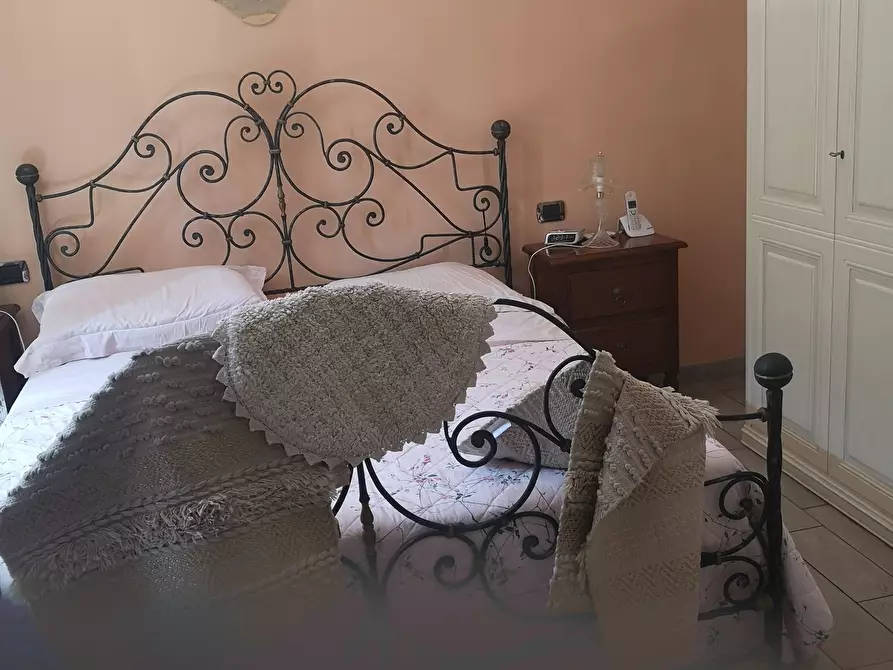 Immagine 12 di Casa semindipendente in vendita  in Piazza Marco Tosini a Castelnuovo Magra