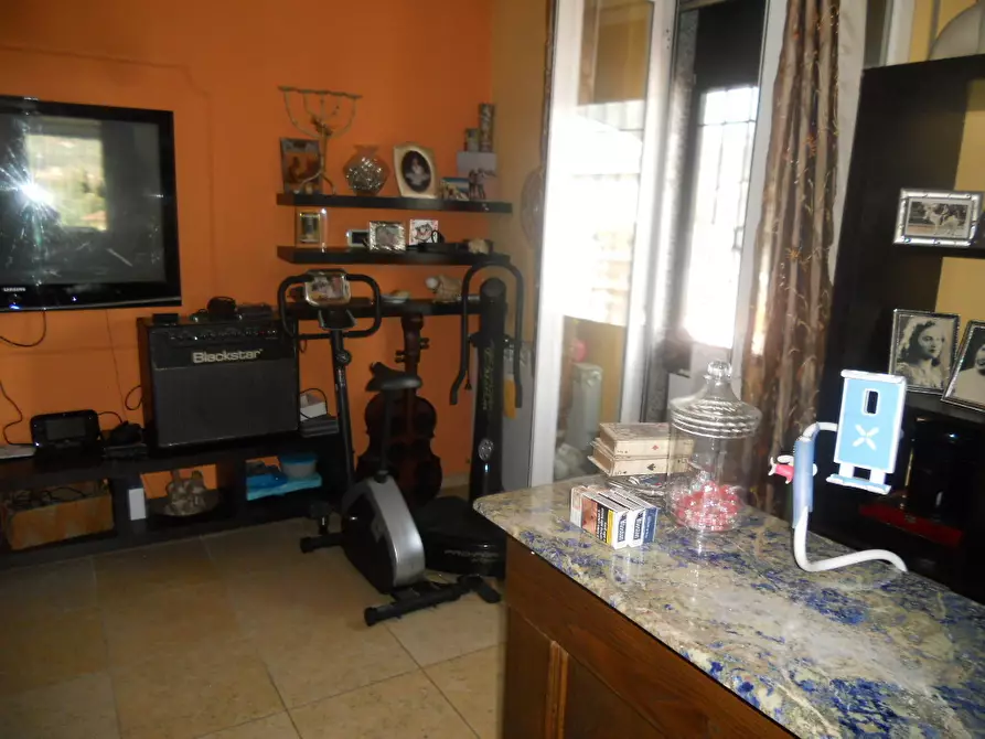 Immagine 26 di Appartamento in vendita  in Strada Statale 1 101 a Castelnuovo Magra