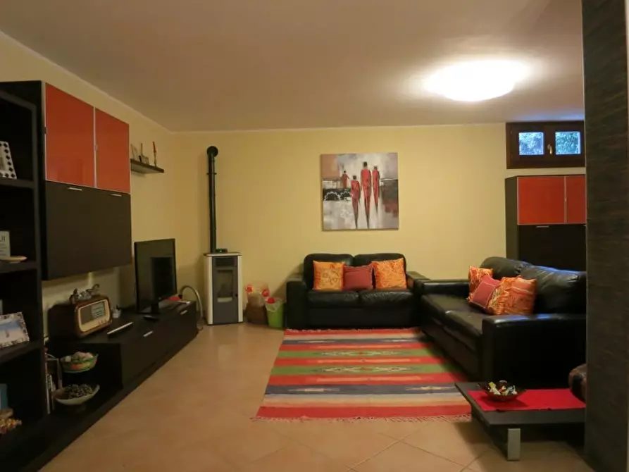 Immagine 3 di Casa semindipendente in vendita  in Via degli Ulivi 32 a Castelnuovo Magra