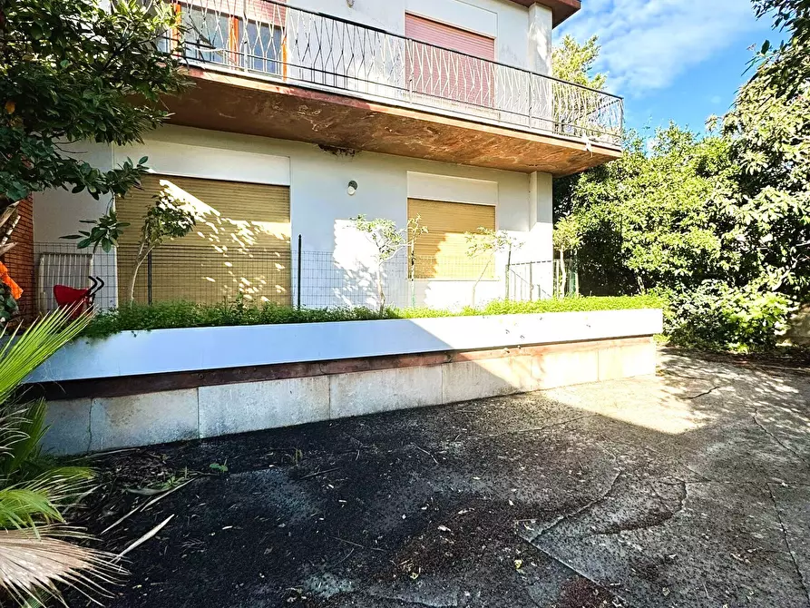 Immagine 13 di Appartamento in vendita  in Viale Alcide de Gasperi 52 a San Felice Circeo