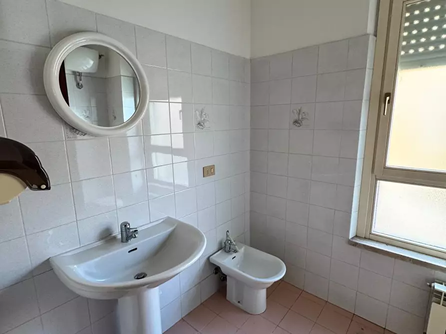 Immagine 10 di Appartamento in vendita  in Viale della Vittoria a Terracina