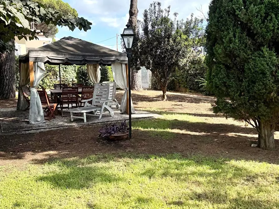 Immagine 7 di Casa bifamiliare in vendita  in Strada Provinciale Badino 29 a Terracina