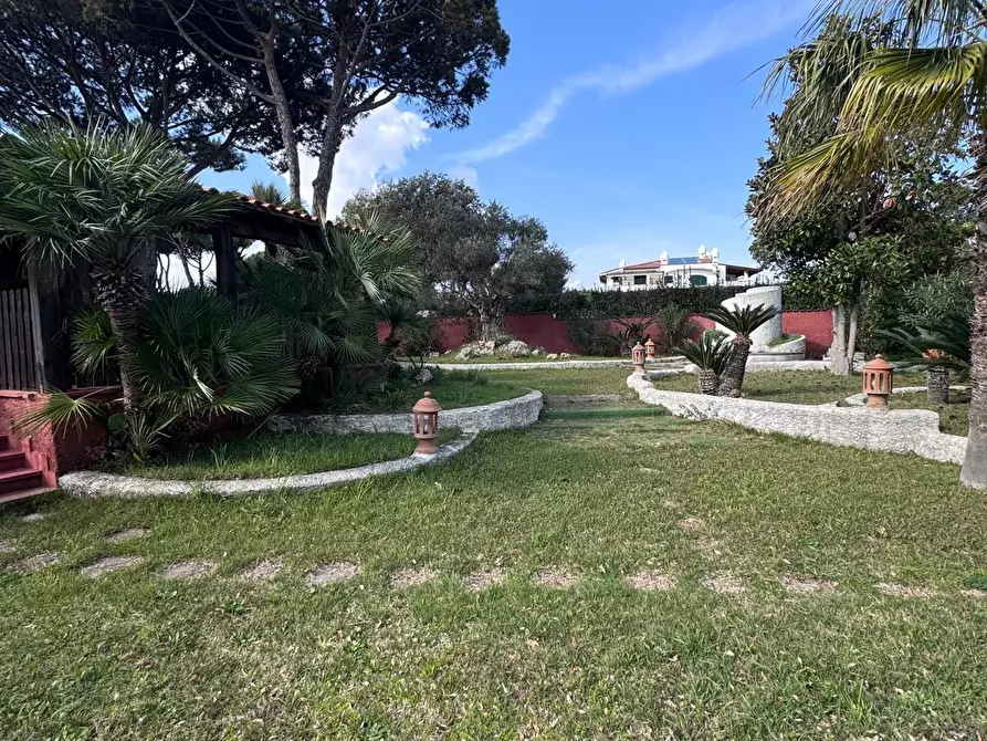 Immagine 12 di Casa bifamiliare in vendita  in Via Terracina 144 a San Felice Circeo