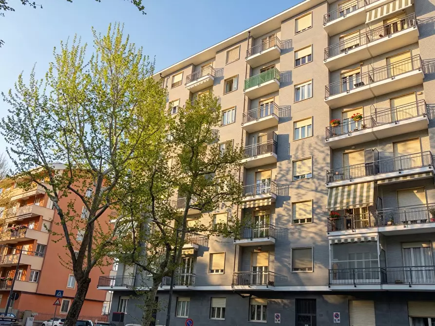 Immagine 11 di Trilocale in vendita  in Viale Papa Giovanni XXIII 20 a Beinasco