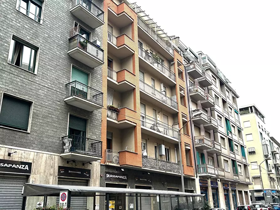 Immagine 1 di Bilocale in vendita  in Via Pasquale Paoli 52 a Torino