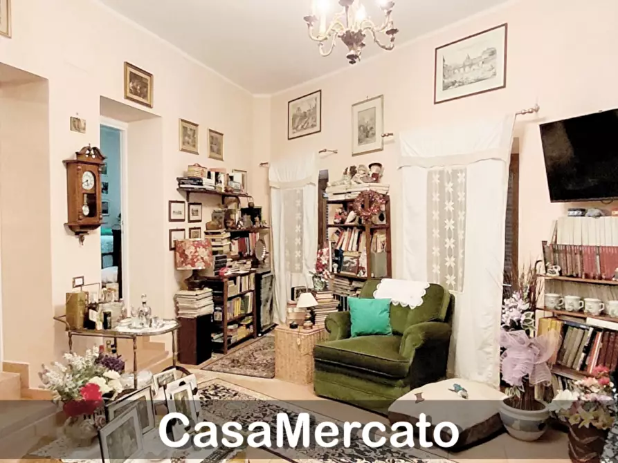 Immagine 4 di Quadrilocale in vendita  in Via dei Condotti a Rocca Di Papa