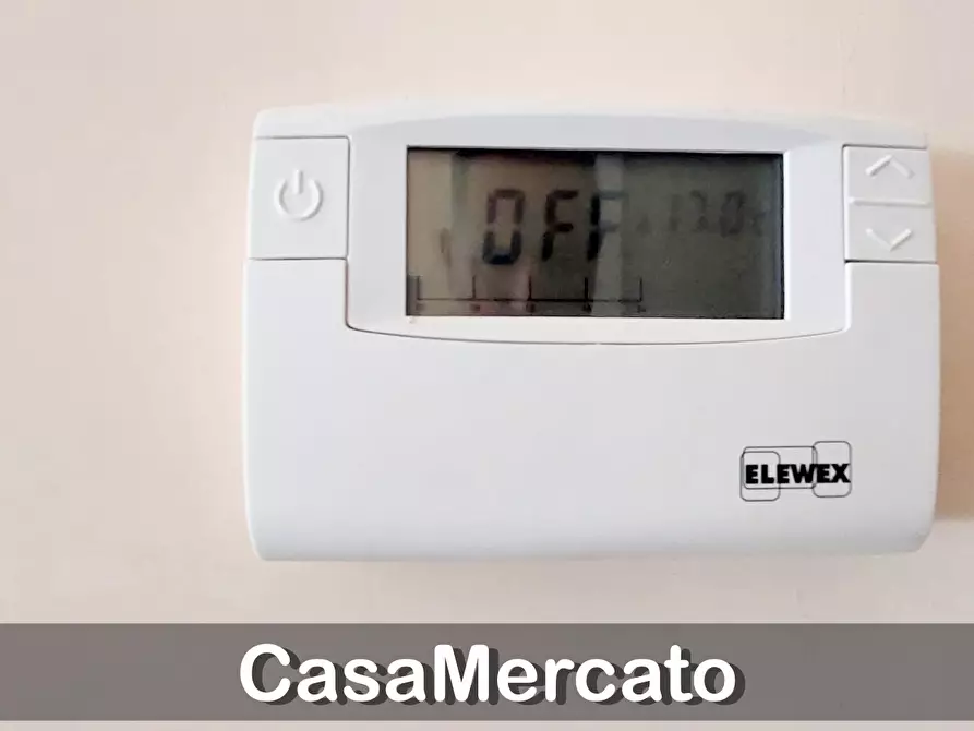 Immagine 29 di Trilocale in vendita  in Via Marino a Rocca Di Papa