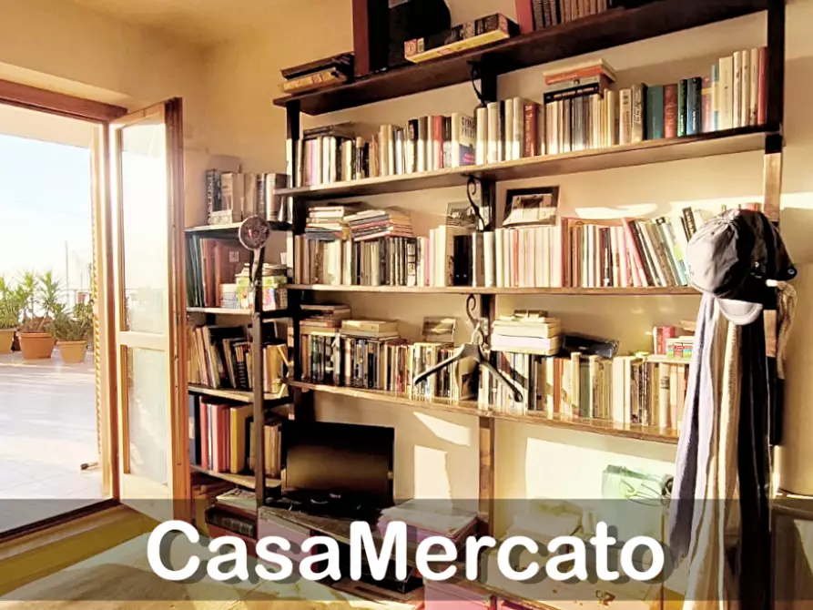 Immagine 14 di Trilocale in vendita  in Via Roma a Rocca Di Papa