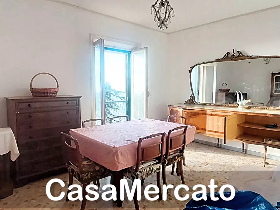 Immagine 4 di Trilocale in vendita  in Via Monte Cavo a Rocca Di Papa