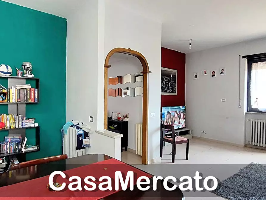 Immagine 9 di Trilocale in vendita  in Via IV Novembre a Rocca Di Papa