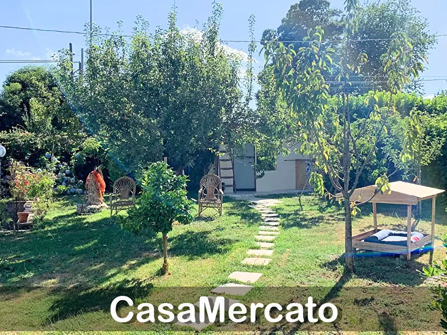 Immagine 2 di Casa bifamiliare in vendita  in Via dei Ciliegi a Rocca Priora