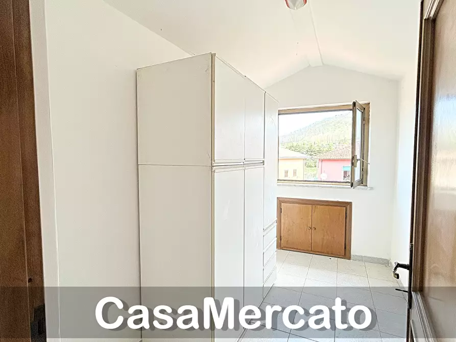 Immagine 15 di Mansarda in vendita  a Rocca Di Papa