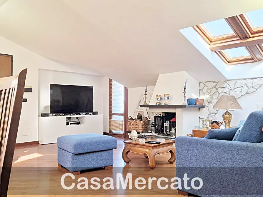 Immagine 31 di Trilocale in vendita  in Via Aldo Gargano a Marino