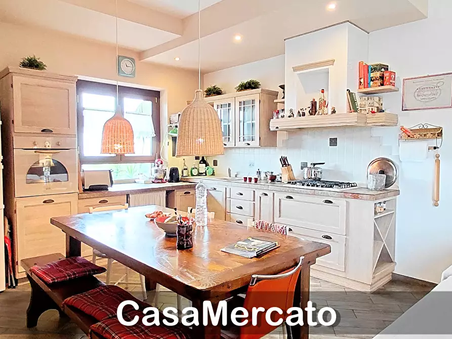 Immagine 23 di Trilocale in vendita  in Via Nettunense a Albano Laziale