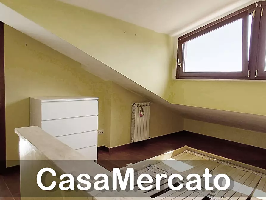 Immagine 13 di Trilocale in affitto  in Via delle Barozze a Rocca Di Papa