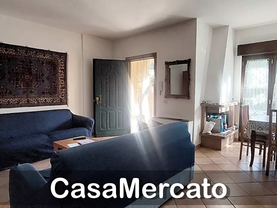 Immagine 3 di Bilocale in vendita  a Rocca Di Papa