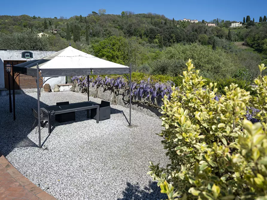 Immagine 5 di Casa indipendente in vendita  a Sarzana