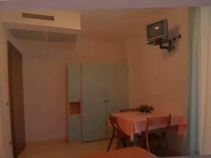 Immagine 30 di Albergo/B&B/Residence in vendita  a Tortoreto