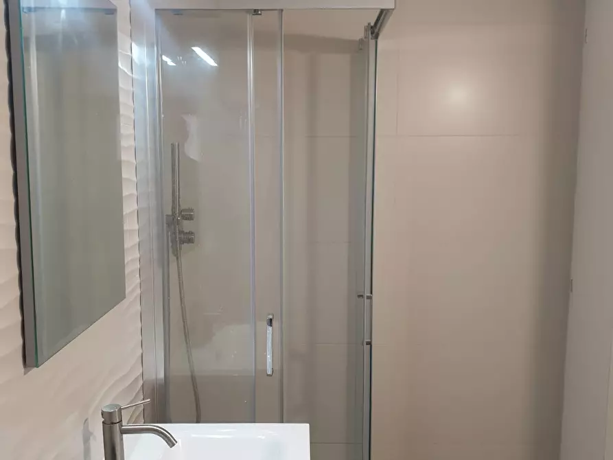 Immagine 43 di Casa indipendente in vendita  a Ascoli Piceno