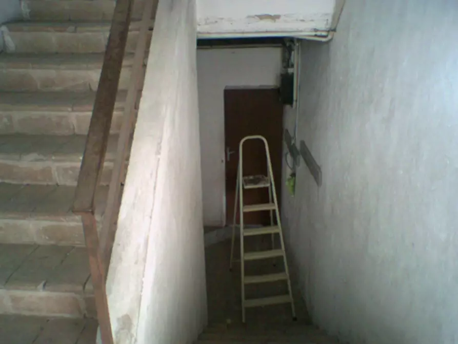 Immagine 22 di Laboratorio in vendita  a Montegiorgio