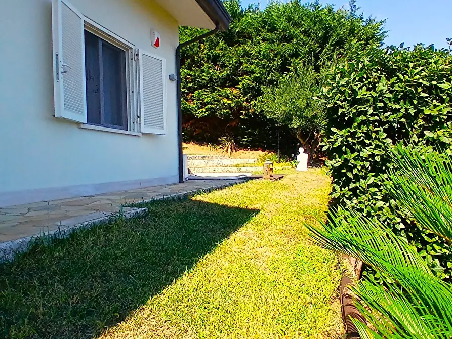 Immagine 75 di Casa indipendente in vendita  a San Benedetto Del Tronto