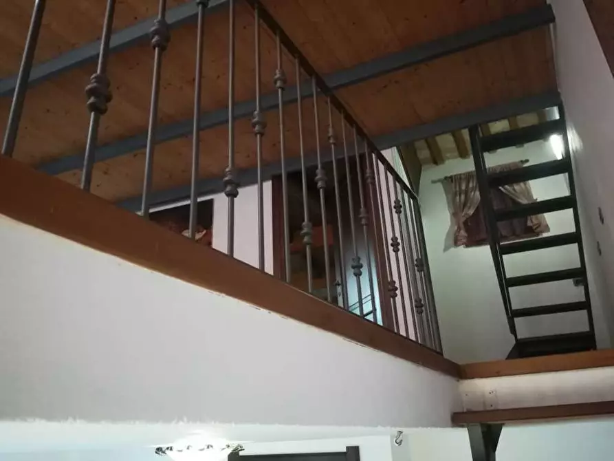 Immagine 4 di Casa indipendente in vendita  a Fermo