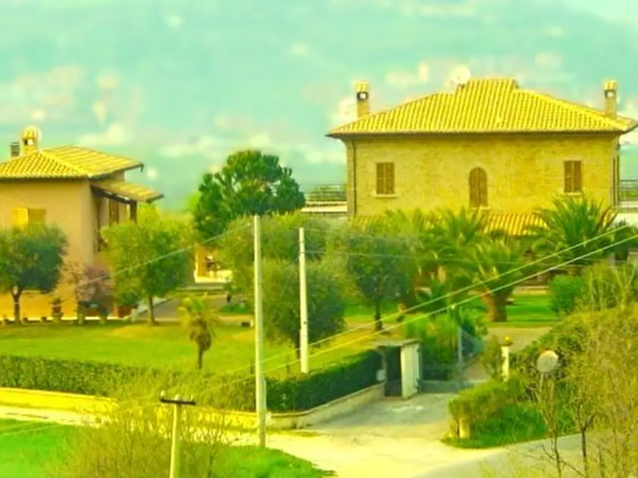 Immagine 16 di Casa indipendente in vendita  a Ancarano