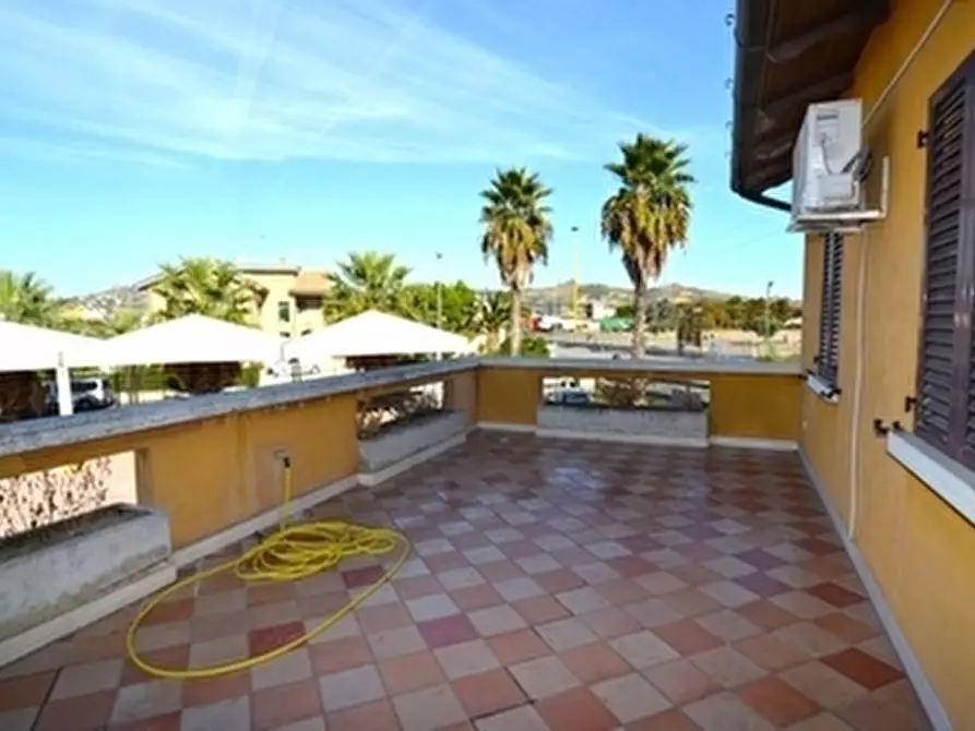 Immagine 13 di Locale commerciale in vendita  a Monteprandone