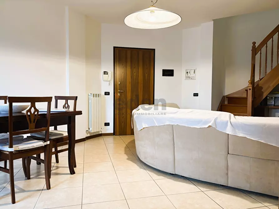 Immagine 5 di Attico in vendita  in Piazza Nazioni Unite 2 a Castelfranco Emilia