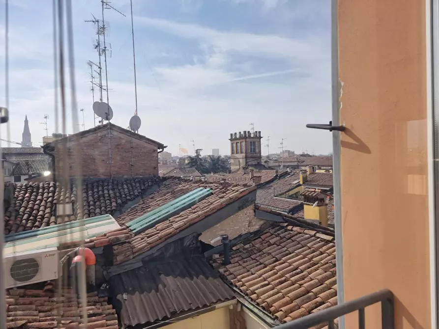 Immagine 26 di Monolocale in affitto  in Via Sgarzeria 10 a Modena