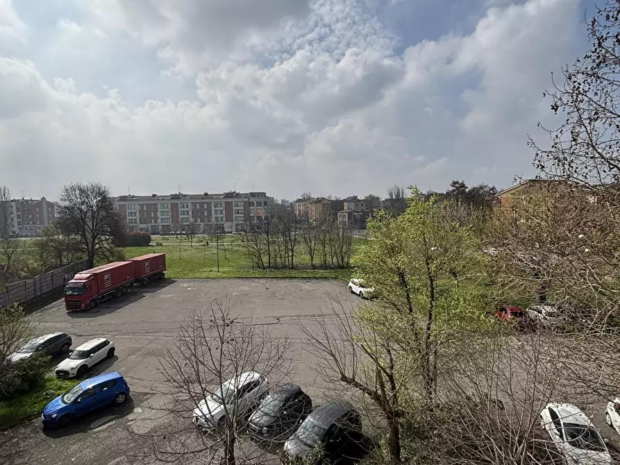 Immagine 20 di Bilocale in vendita  in Strada Nazionale Canaletto Sud 258 a Modena