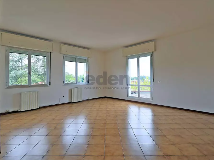 Immagine 58 di Ufficio in affitto  in Via Vittorio Bottego 49 a Modena