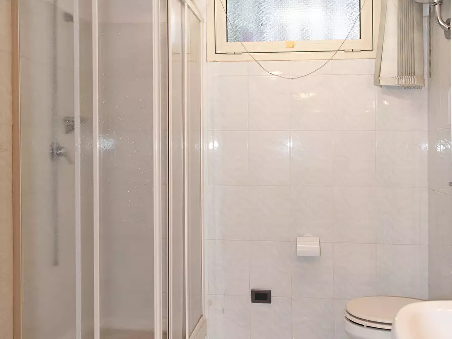 Immagine 24 di Ufficio in vendita  a Cagliari