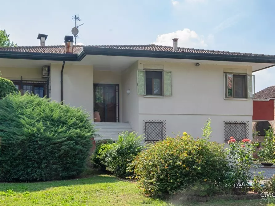 Immagine 5 di Casa indipendente in vendita  in Via Ponticelli 11 a Agugliaro
