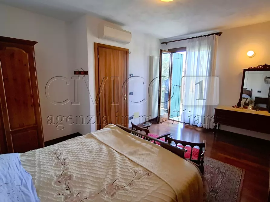 Immagine 19 di Villetta a schiera in vendita  in Via Monsignor Igino Strazzacappa a Montegalda