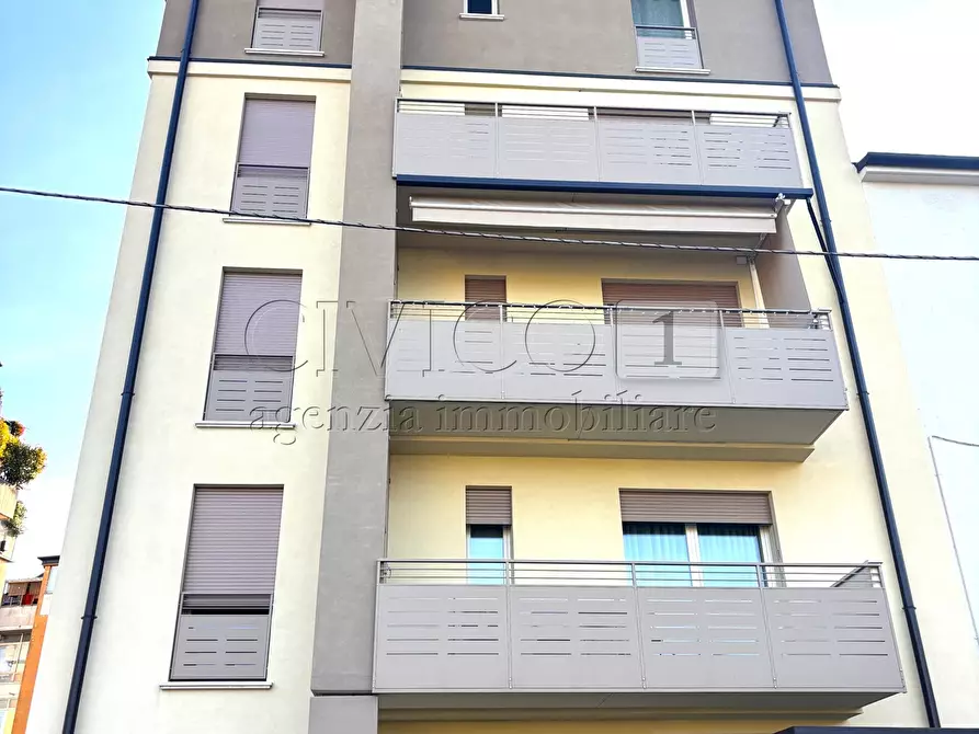 Immagine 27 di Appartamento in vendita  in Via Domenico Meschinelli 71 a Vicenza