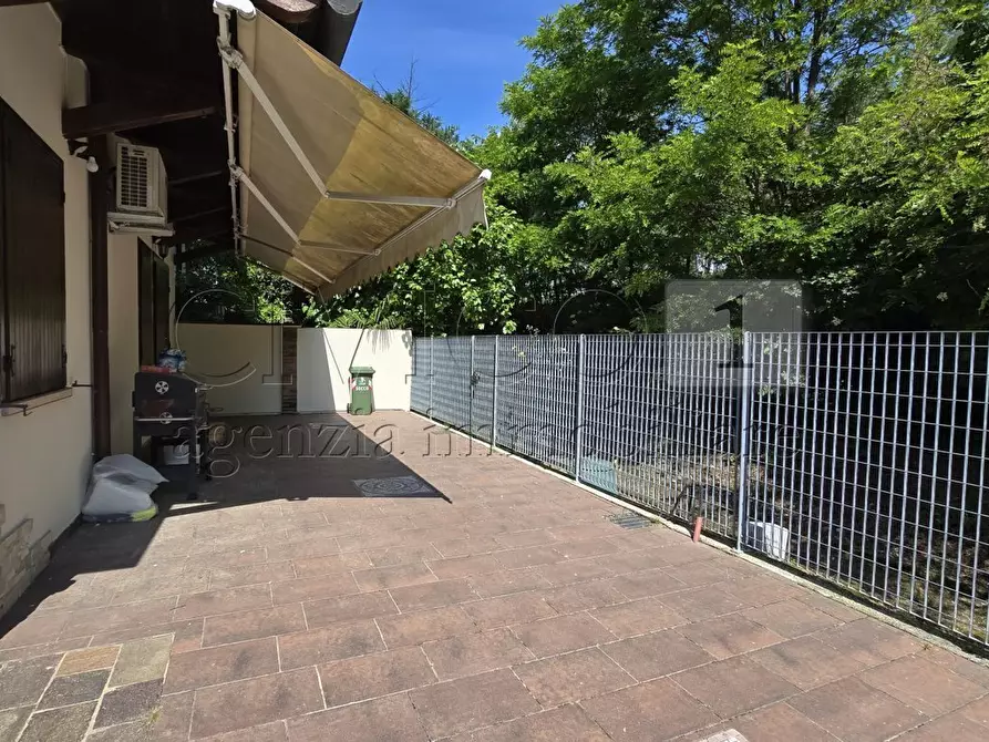 Immagine 31 di Casa bifamiliare in vendita  in via dei Fanti 164 a Torri Di Quartesolo