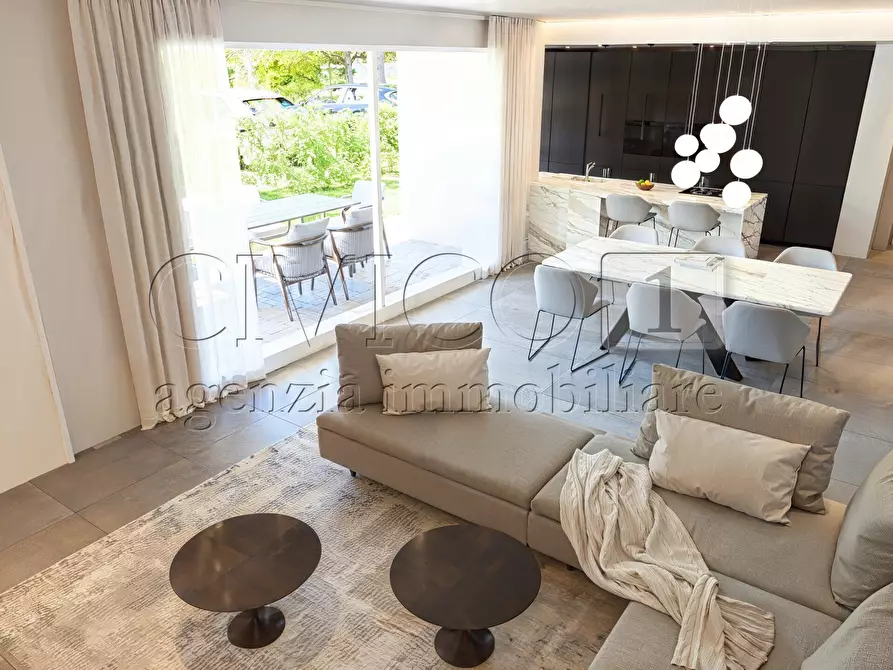 Immagine 9 di Appartamento in vendita  in VIA RIVIERA NAVIGLIO a Stra