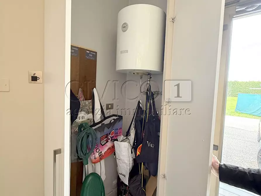 Immagine 13 di Laboratorio in affitto  in Via Italia Unita 1 a Torri Di Quartesolo