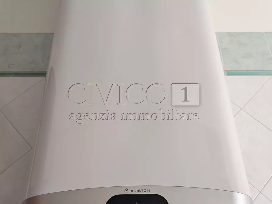 Immagine 22 di Appartamento in vendita  in Via Antonio Cantore 22 a Vicenza