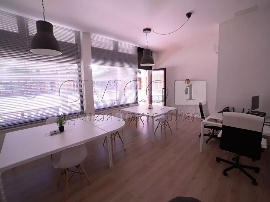 Immagine 4 di Locale commerciale in affitto  in Galleria Venezia a Vigodarzere