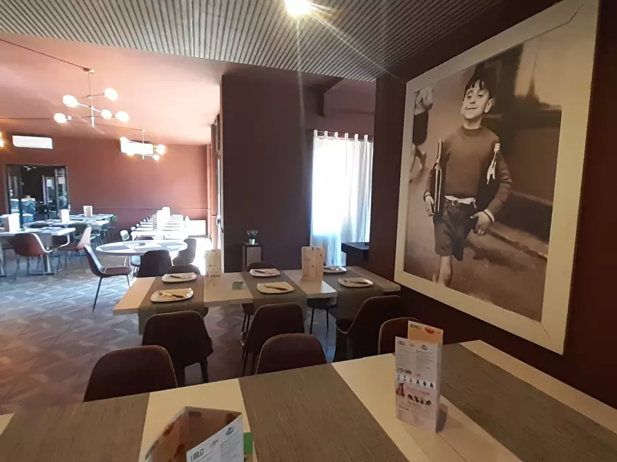Immagine 20 di Bar / Ristorante in vendita  in statale 32 a Pombia