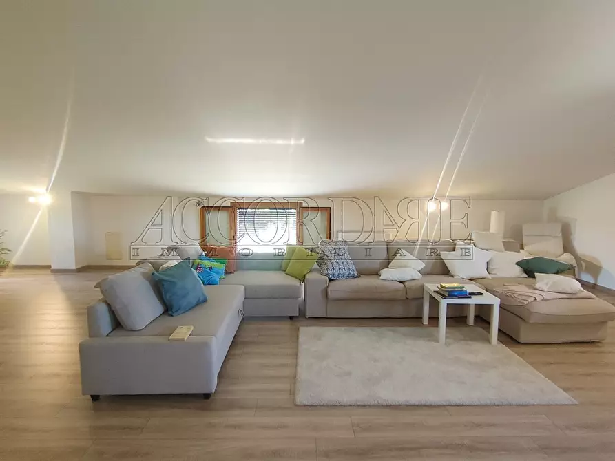 Immagine 23 di Casa bifamiliare in vendita  a Rubano